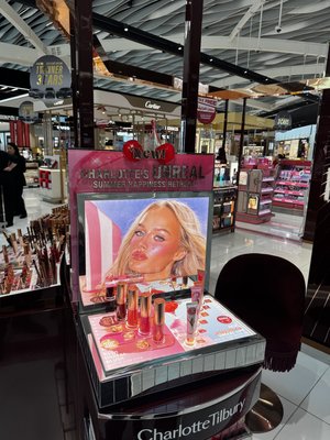 Bahrain Duty Free photo 3